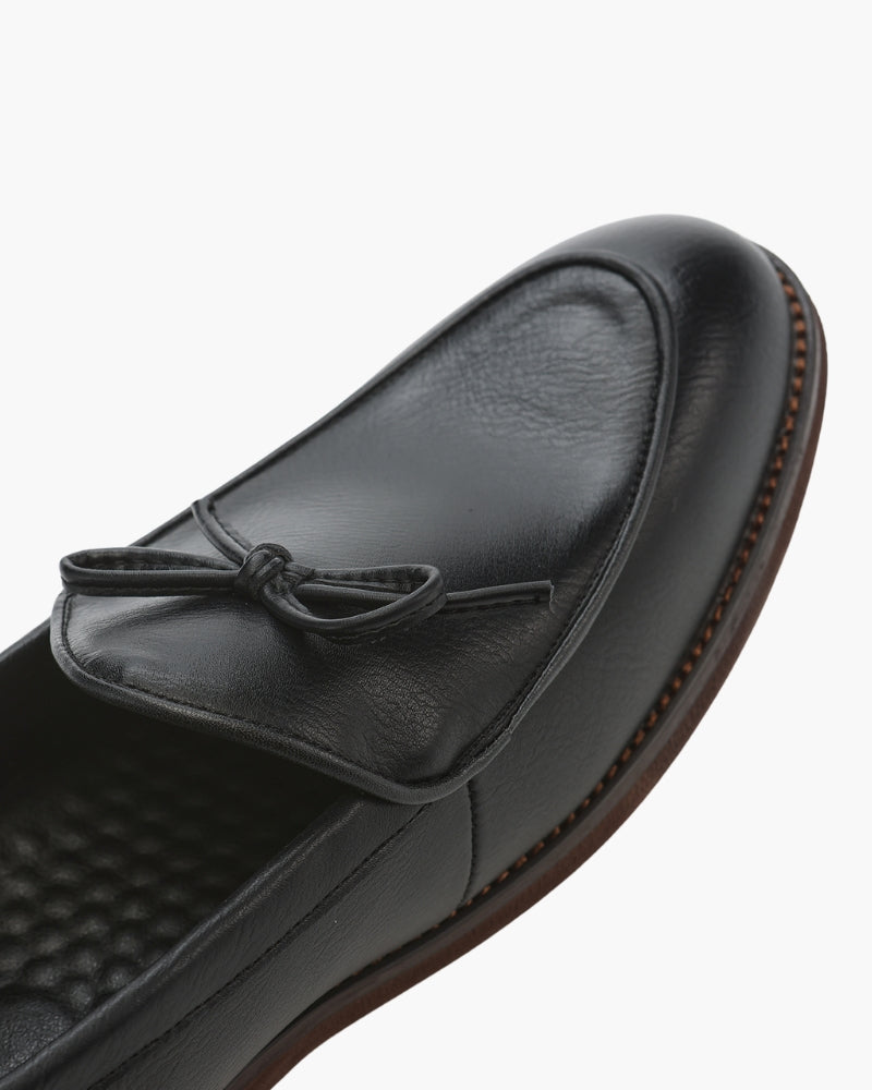 VALENTINI™ | Mocassini in pelle con dettagli di lacci